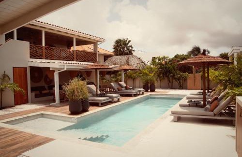 Jan Thiel Hotel | Yucca mini boutique hotel - Adults only