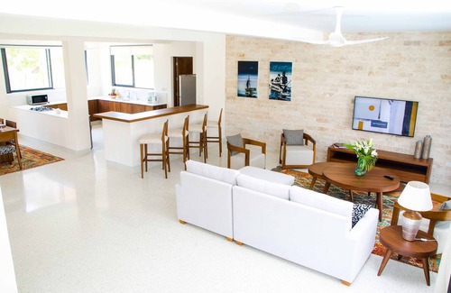 Galu Villa | ZANA DIANI VILLAS. LUXURIOUS 3 BEDROOM PRIVATE VILLA 10 min from the beach