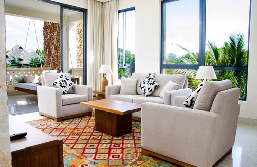 Galu Villa | ZANA DIANI VILLAS. LUXURIOUS 3 BEDROOM PRIVATE VILLA 10 min from the beach