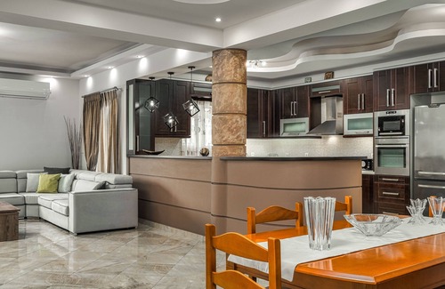 Pantokratoras Villa | Zen Villa Retreat: Serene oasis amidst natural beauty and relaxation