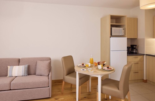 Centre Ville Hotel | Zenitude Hôtel-Résidences Pau