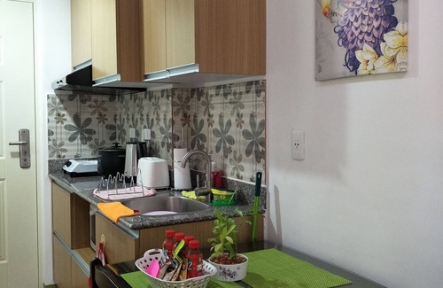 Mactan Export Processing Zone Condo | Zhamira's Condo near Airport & Malls, Clean & Comfy