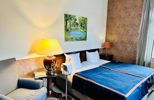 Radebeul House | ZU DEN LINDEN - RADEBEUL Pension mit Restaurant