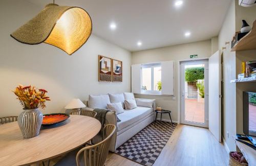 Parede House | Zus House Parede Style, Comfort & Private Pool near Lisbon and the Beach