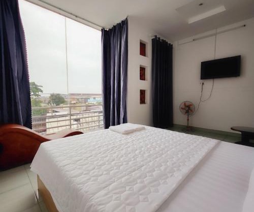 Ánh Dương Hotel