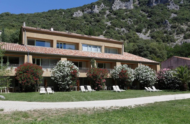 Équipé avec Terrasse, vue sur l'Ardèche!