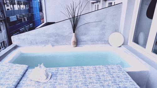 Αnchor Suites