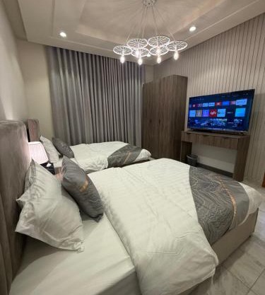 شقه بغرفه نوم واحده وغرفه معيشه