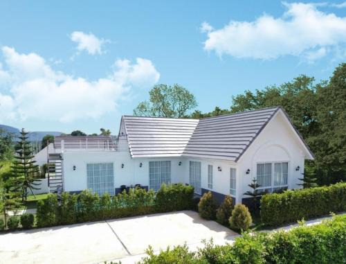 ร็อคกี้ พูลวิลล่า เขาใหญ่ Rocky Pool Villa Khaoyai
