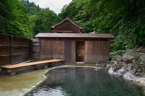 森吉山温泉小さな森の湯