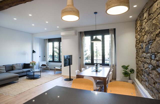 001/CANTABRIC PLAZA, near La Zurriola Beach - Apartment for 8 people in San Sebastián