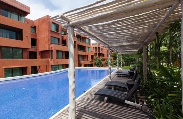 080 Lastortugas 3br pool view beachfront F3 C304