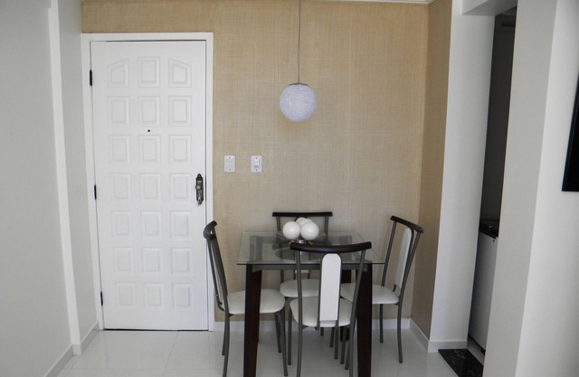 1/4 LIVING ROOM, AIR, SEA AND FAROL DA BARRA VIEWS