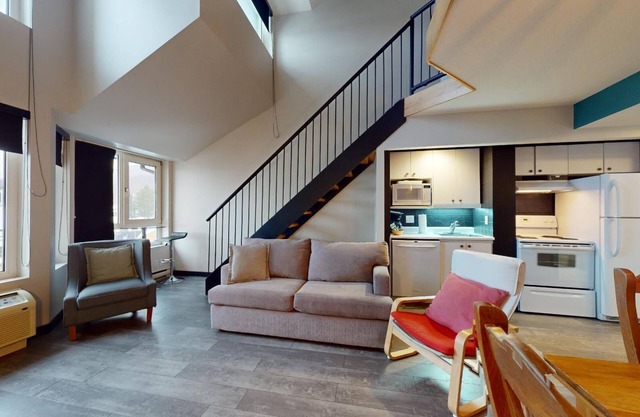 1-504 : Condo - 1 bedroom - 4 people