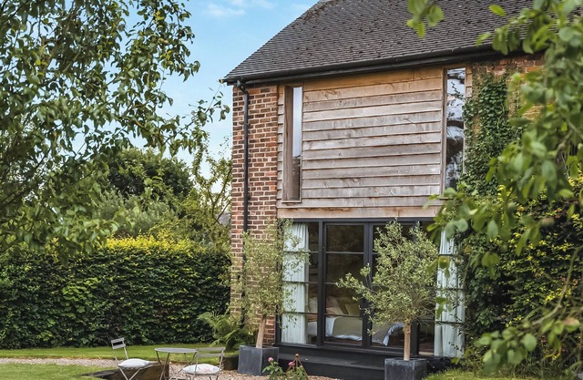 1 bedroom accommodation in Willington, near Tarporley