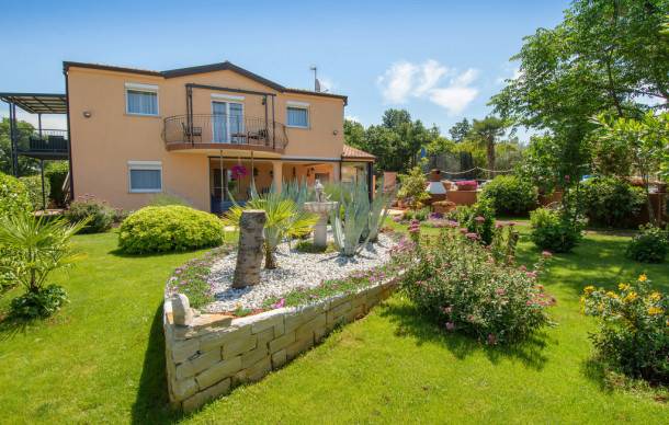 1 bedroom accommodation in Stranici