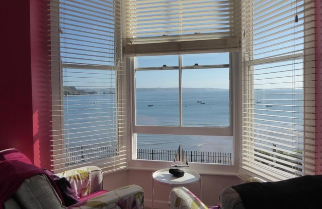 1 Beachtop Court