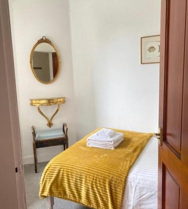1 Bed Flat Near Edinburgh Castle