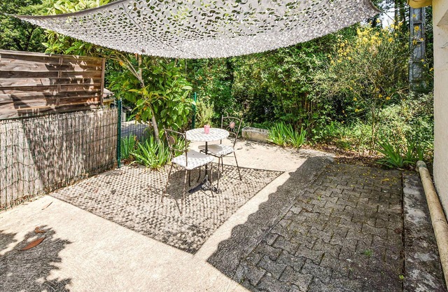 1 bedroom accommodation in ST PAUL TROIS CHATEAUX