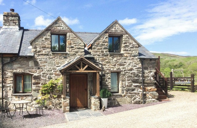 1 bedroom accommodation in Blaenau Ffestiniog