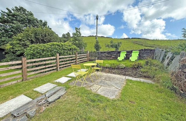 1 bedroom accommodation in Pant Llwyd, near Blaenau Ffestiniog