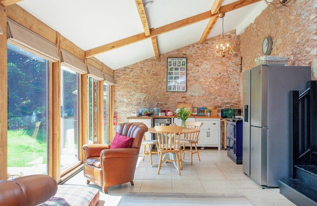 1 bedroom accommodation in Merridge, near Bridgwater