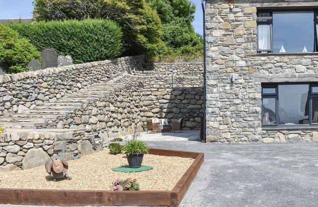 1 bedroom accommodation in Dyffryn Ardudwy