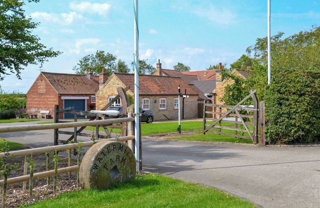 1 bedroom accommodation in Kirkby Green