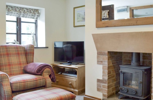 1 bedroom accommodation in Waterhouses, near Leek