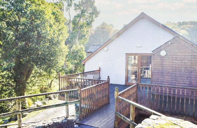 1 bedroom accommodation in Capel Dewi