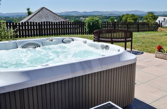 1 bedroom accommodation in Tinwald, near Dumfries