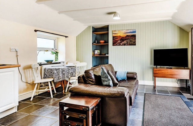 1 bedroom accommodation in Treffynnon