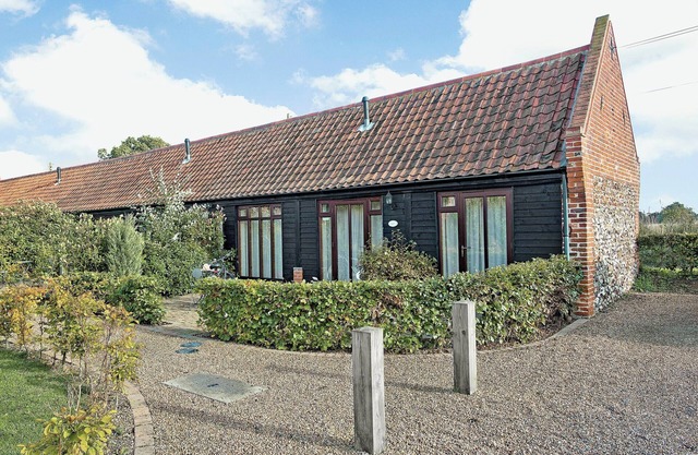 1 bedroom accommodation in Catfield