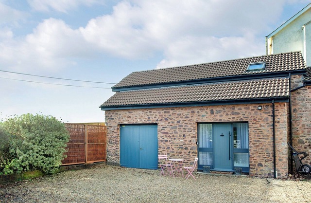 1 bedroom accommodation in Pennymoor, near Tiverton