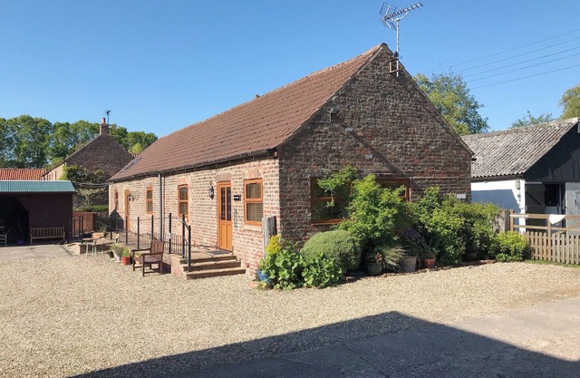 1 bedroom accommodation in Wansford, near Driffield