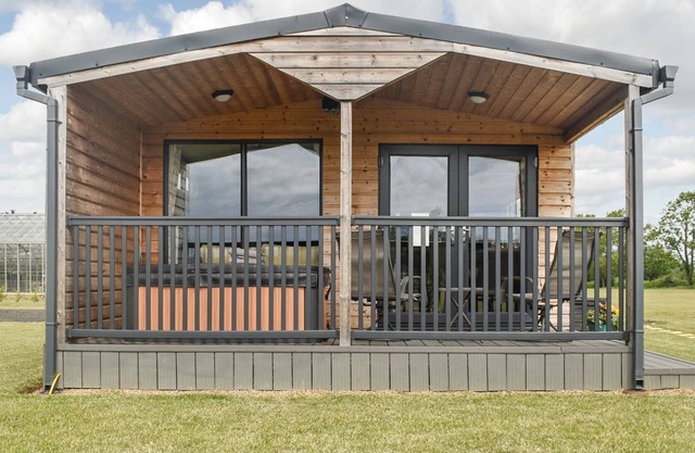 1 bedroom accommodation in Bretforton, near Broadway