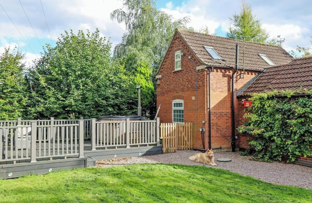 1 bedroom accommodation in Frithville, near Lincolnshire
