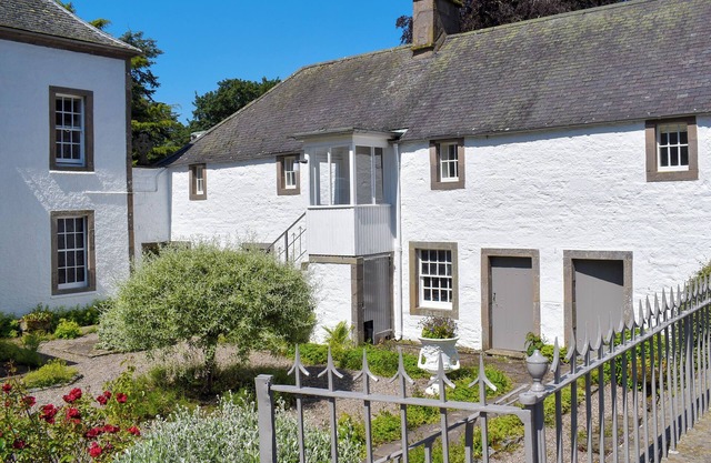1 bedroom accommodation in Pitscandly, near Forfar