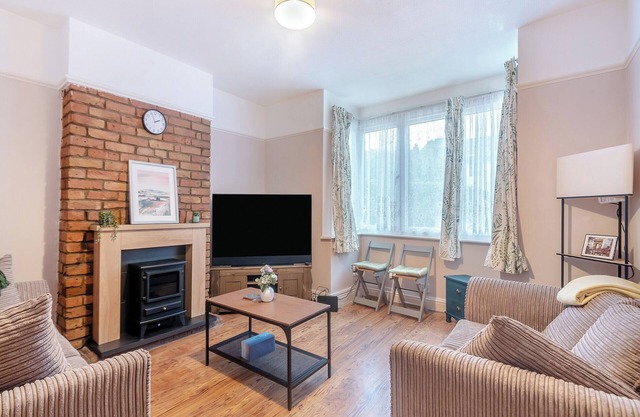 1 bedroom accommodation in Slough