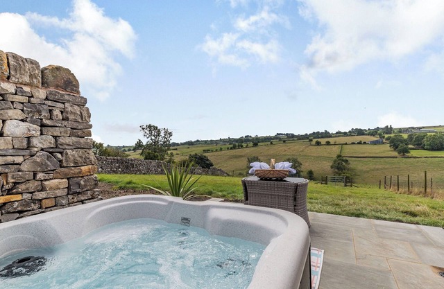 1 bedroom accommodation in Butterton, near Leek