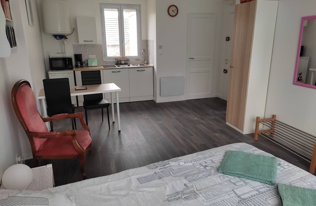 1 Bedroom Apartment in Gournay-sur-Marne