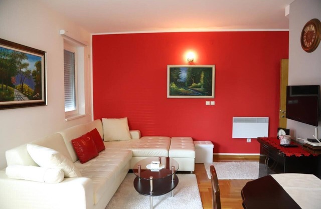 1-bedroom apartment in tranquil Vrnjačka Banja with AC, WiFi