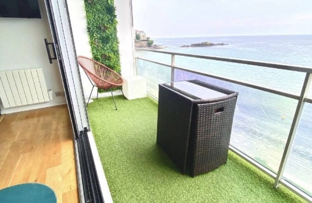 1 Bedroom Apartment in Concarneau