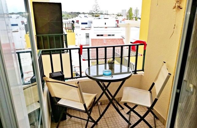 1 Bedroom Apartment in town center, near all facilities.