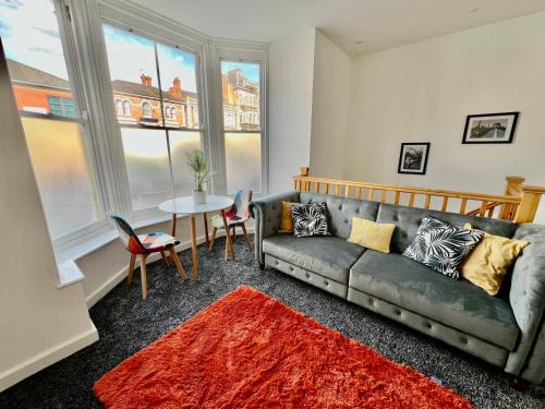 1 Bedroom Apartment - Leicester University-Railway Station-DeMontfort Hall
