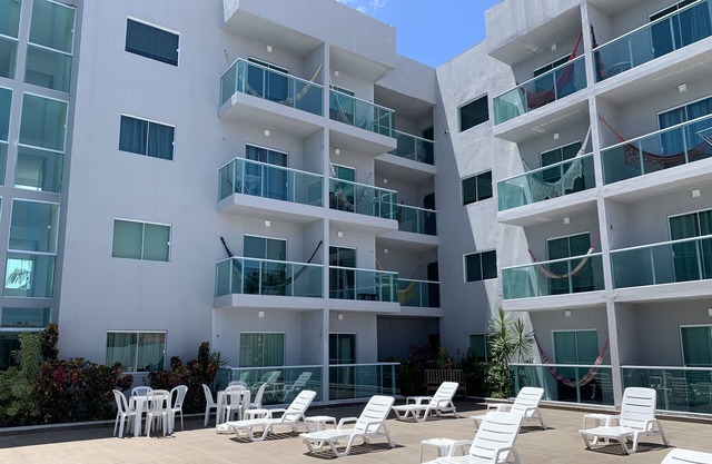 1-bedroom apartment on the beautiful Peroba beach.
