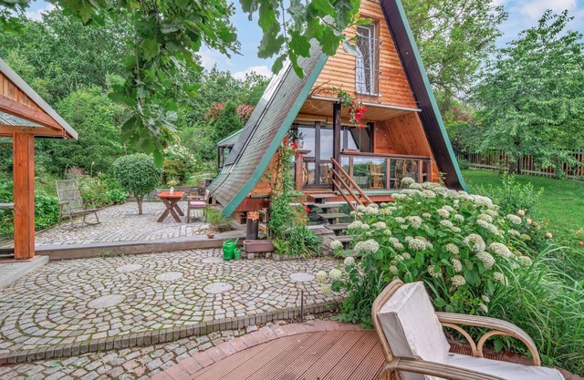 1 bedroom awesome home in Weischlitz