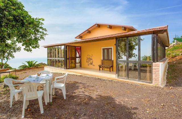 1 bedroom awesome home in Diamante