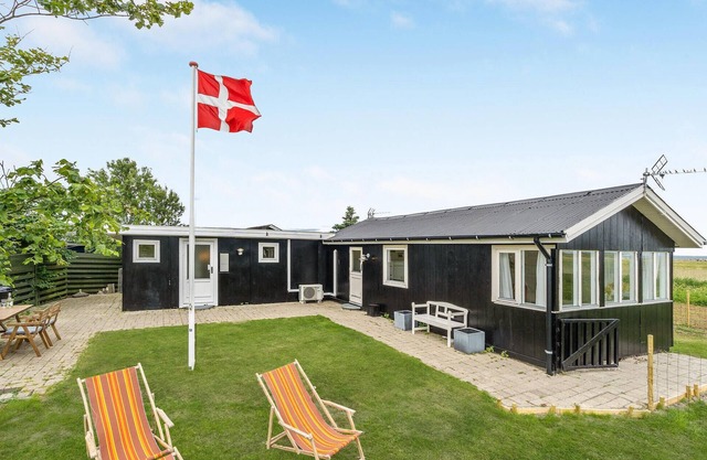 1 bedroom beautiful home in Løgstør