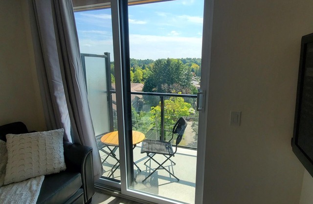 1 bedroom Condo in Waterloo with Balcony